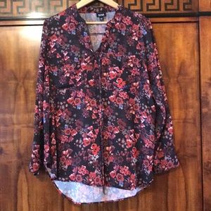 A.N.A. Women’s long sleeve button up shirt size XL floral design